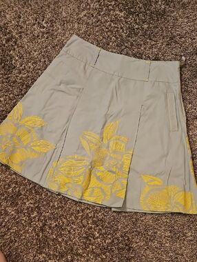 Anthropologie Floreat Light Gray A-Line Skirt with Yellow Floral Embroidery